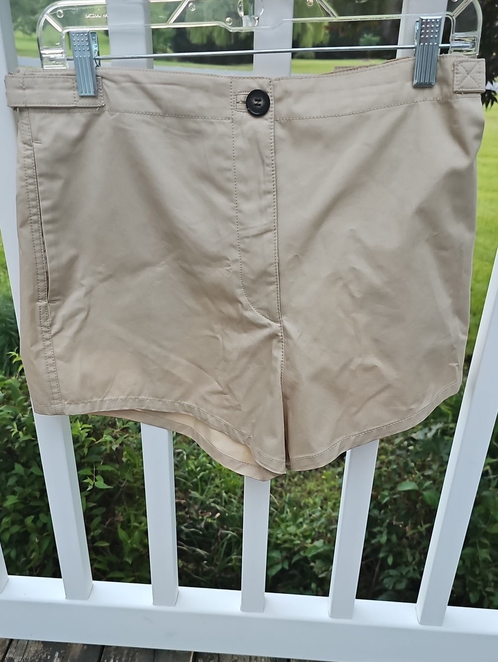 Zara Beige Women's Bermuda Shorts